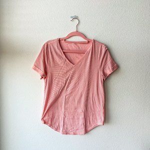 LULULEMON V-Neck